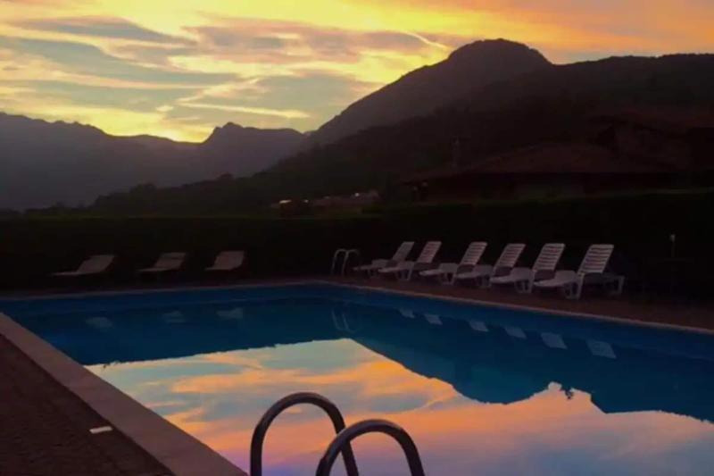 Hotel Merloni Grandola ed Uniti Екстер'єр фото