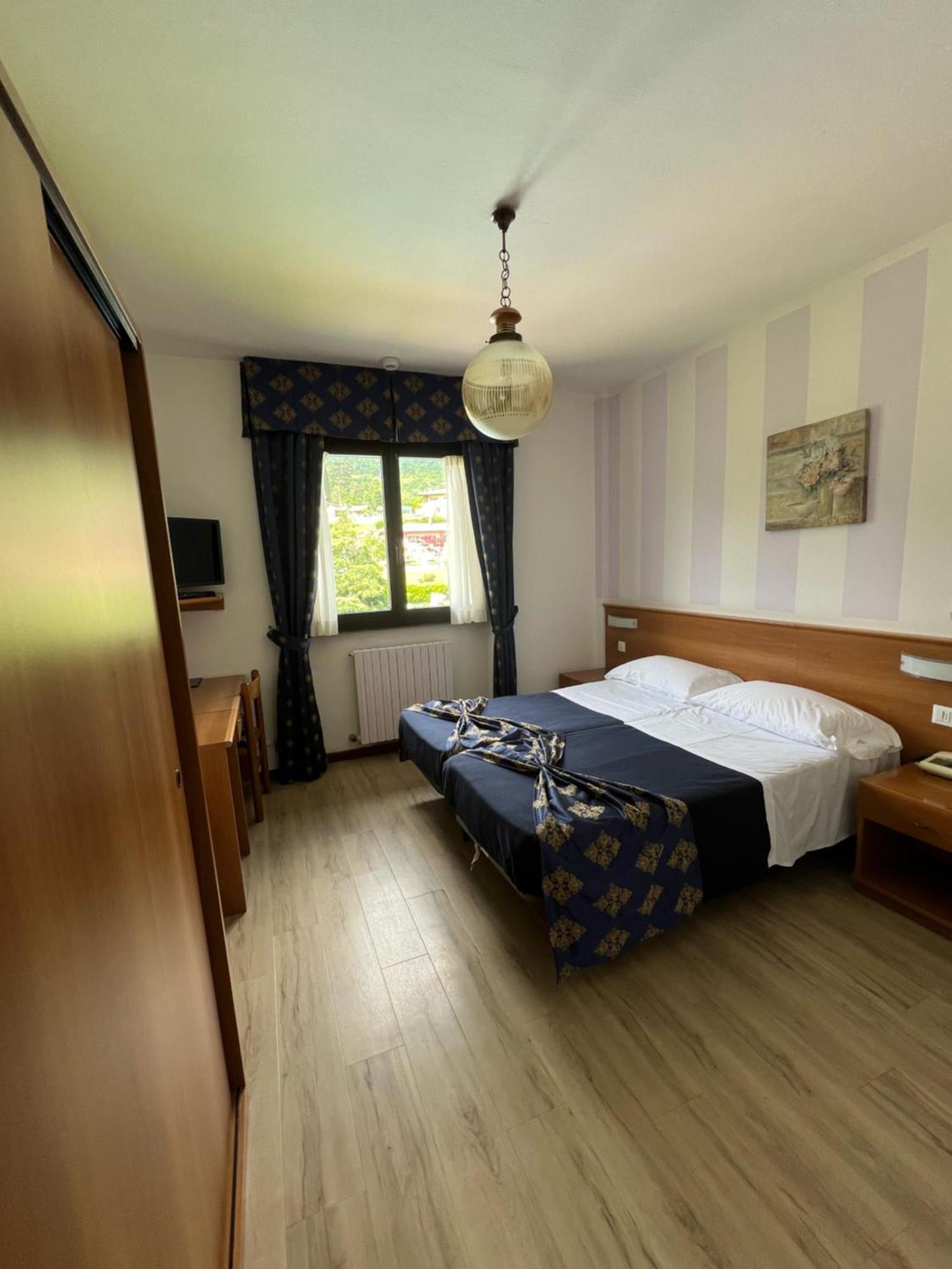 Hotel Merloni Grandola ed Uniti Екстер'єр фото